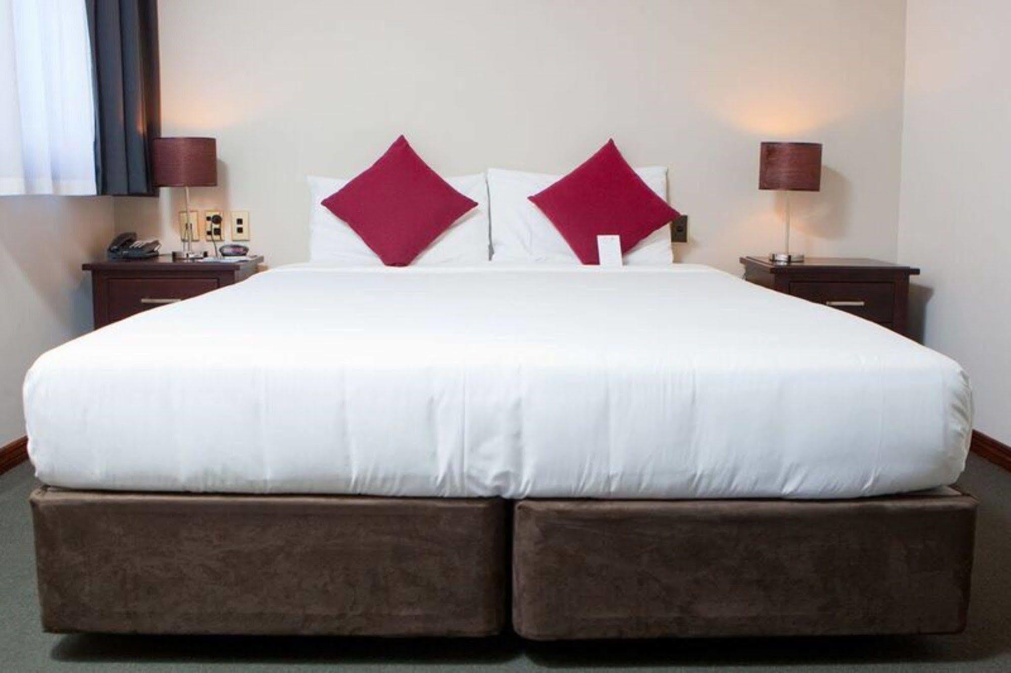 นอมิ สตูดิโอ โฮเทล เวลลิงตัน Hotel ภายนอก รูปภาพ